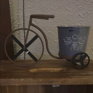Vintage Style Metal Tricycle Planter